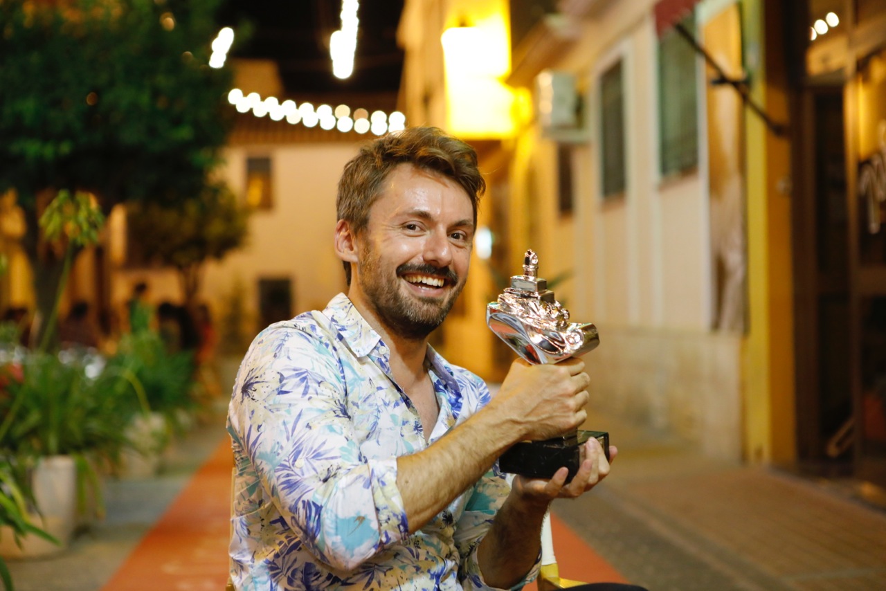 José Manuel Carrasco gana con Haloperidol el Faro de Plata del 29 Festival de Cine de l'Alfàs del Pi