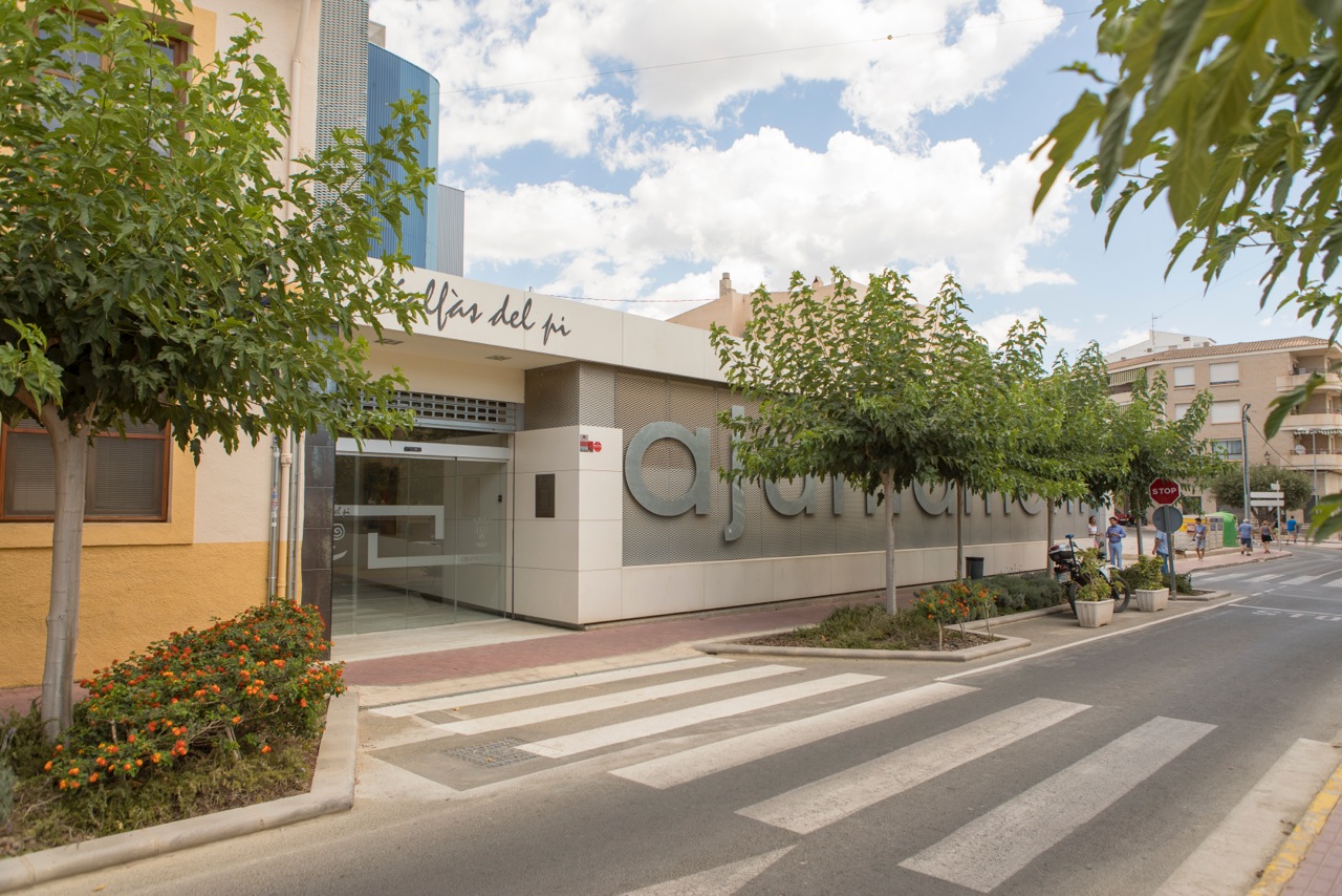 La concejalía de Turismo de l’Alfàs informa de los planes de formación gratuita para el emprendimiento