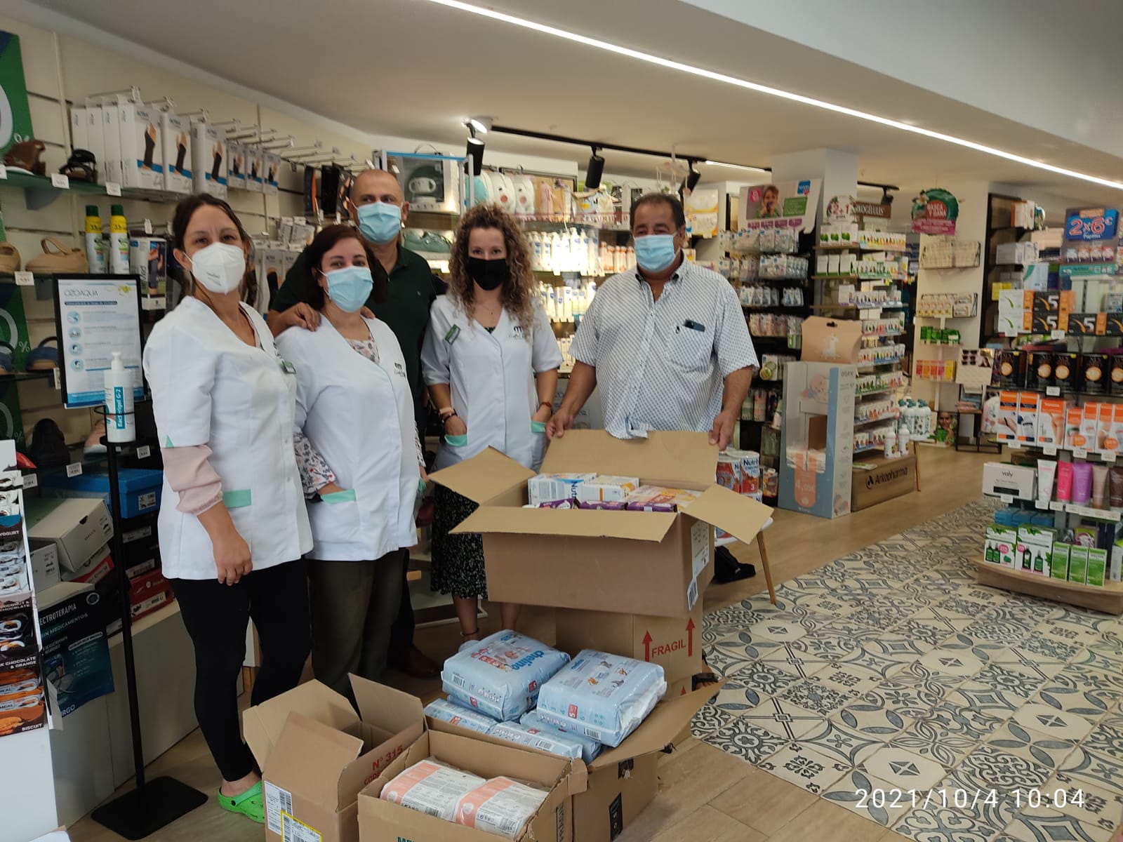 Nueva donación del equipo de la Farmacia Central Alfàs al Voluntariado