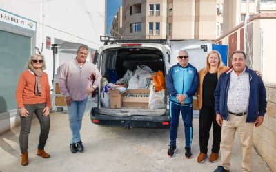 El Club de Fútbol Sala de l’Alfàs dona más de 300 kilos de alimentos y productos de higiene al Voluntariado Social