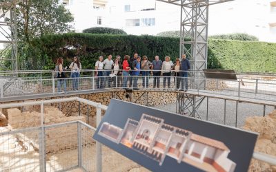 Profesores y catedráticos de la Universidad de Alicante visitan la Villa Romana de l’Albir en su 12º aniversario