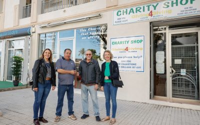 La asociación británica Giving4Giving realiza una nueva donación de 1.000 euros al Voluntariado Social