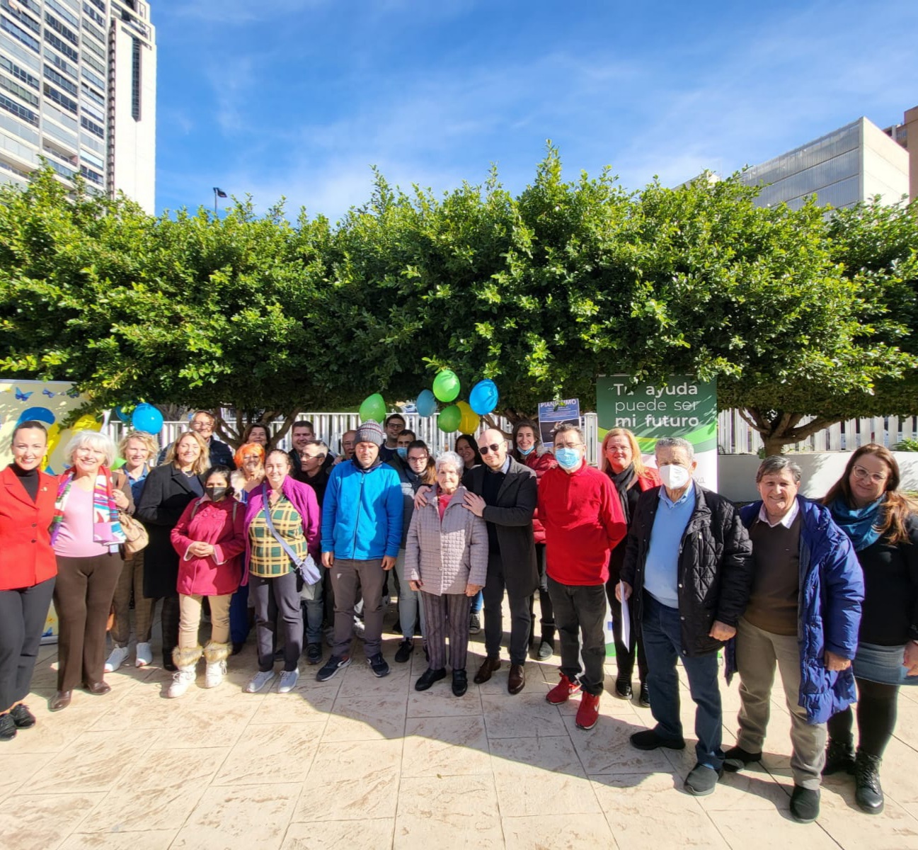 El Rotary Club Internacional de l’Alfàs visita las sedes de AFA y AFEM Marina Baixa