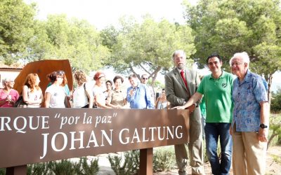 “L’Alfàs lamenta el fallecimiento de Johan Galtung, uno de sus mejores embajadores en el mundo”