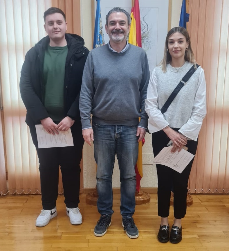 El Ayuntamiento de l’Alfàs concede ayudas a estudiantes universitarios Erasmus+ del municipio
