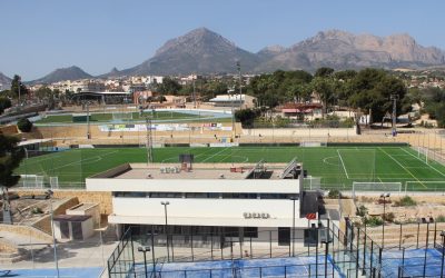 El campo de fútbol  anexo del polideportivo municipal  ya está operativo