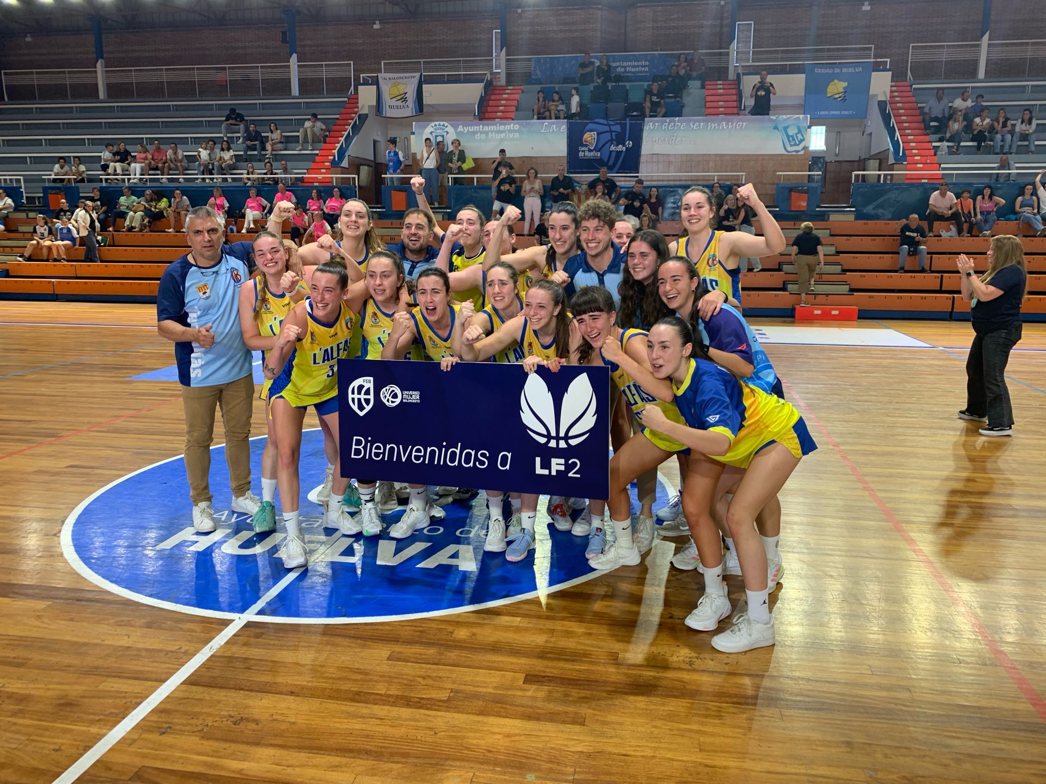 CB Terralfàs Delfín Natura ha conseguido ascenso a Liga Femenina 2 ...