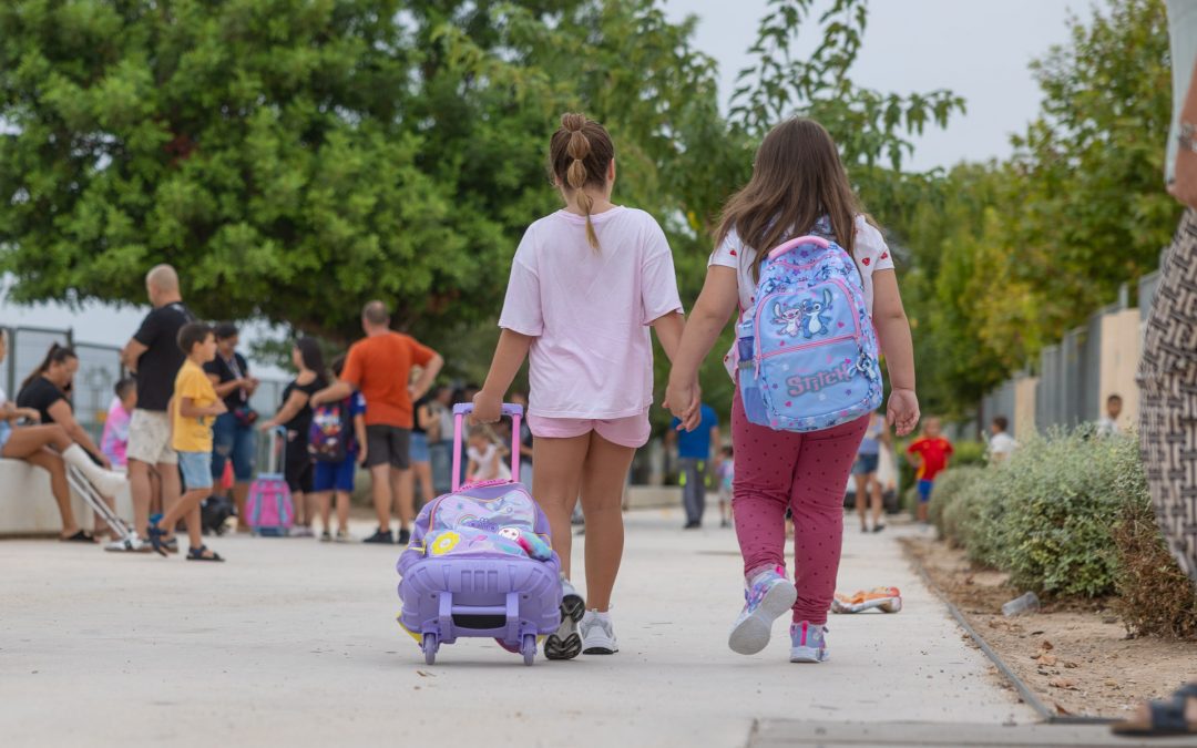 El curso escolar arranca con total normalidad en l’Alfàs del Pi para más de 2.300 estudiantes