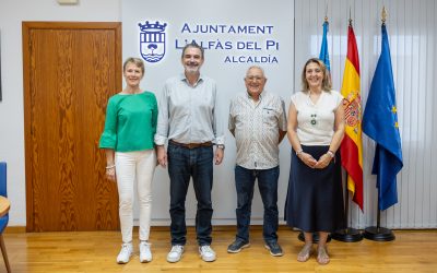 L’Alfàs del Pi renueva su compromiso de colaboración con la Asociación de Jubilados Racó de l’Albir