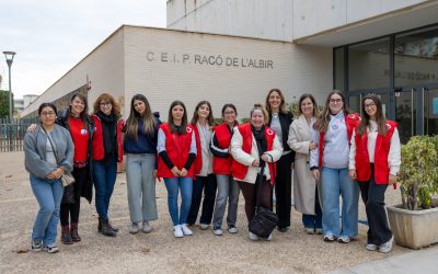 Charlas en los colegios de l’Alfàs acercan a los más jóvenes la importancia del voluntariado