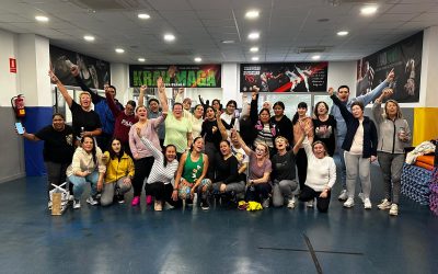 Clases de zumba los miércoles en el Pabellón Pau Gasol con la concejalía de Residentes y la Oficina Pangea