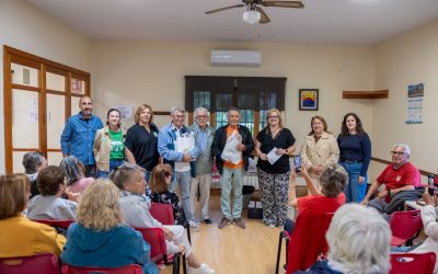 L’Alfàs clausura su Semana del Mayor con un taller de repostería y la entrega de premios del torneo de petanca