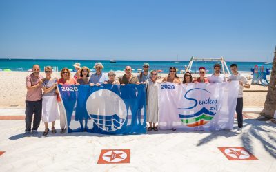 La Bandera Azul del Racó de l’Albir brilla junto a las estrellas del Festival de Cine de l’Alfàs