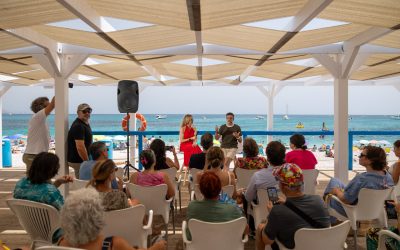 Vanesa Romero y Luis Ivars clausuran los Encuentros de Cine del Festival de l’Alfàs en la Biblioplaya del Albir