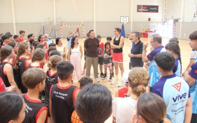 Paula Ginzo jugadora de la Selección Española de baloncesto invitada por el Campus de Bàsket entrena de nuevo en l’Alfàs del Pi