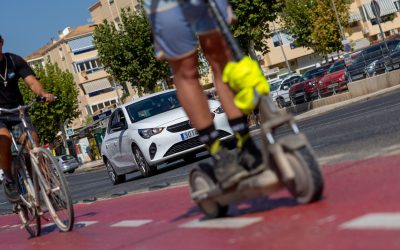 La Policía Local de l’Alfàs intensifica en Fiestas de l’Albir los controles de los patinetes eléctricos