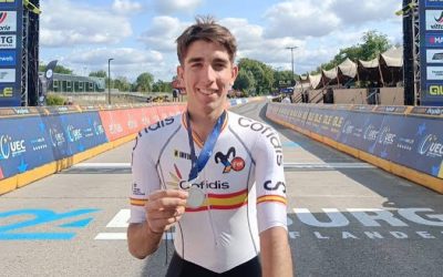 Héctor Álvarez , Campeón de Europa y Subcampeón del mundo sub 23 ahora primero de la París-Tours sub-23